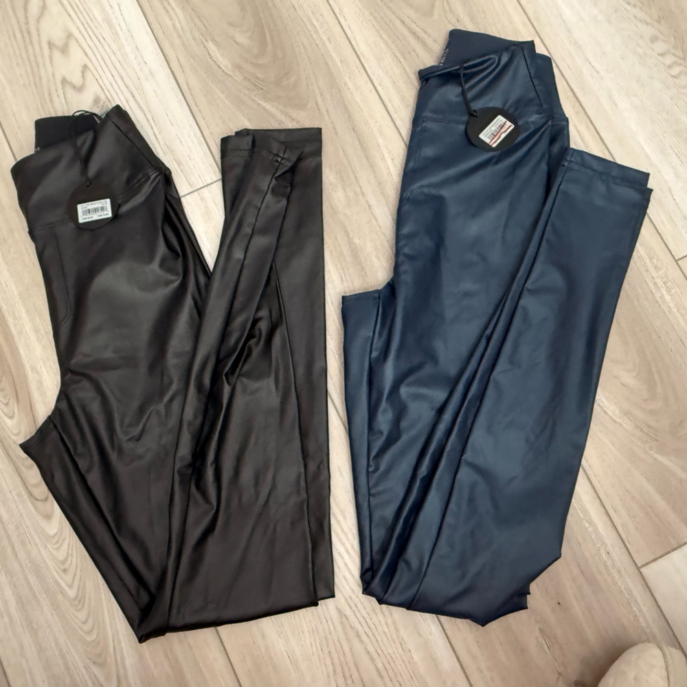 Aerie Black and Blue Leggings
